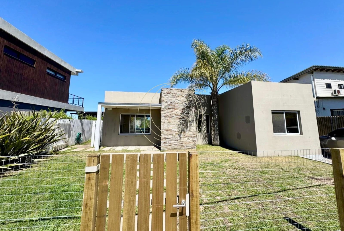 Casa ID.21093086 - Excelente casa en Alquiler de temporada en Manantiales.