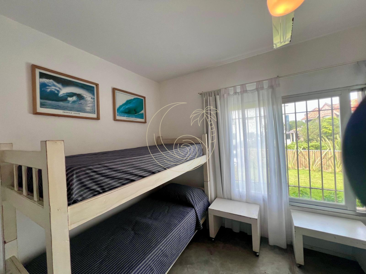 Casa ID.21093077 - Excelente casa con vista al mar, frente a Montoya 