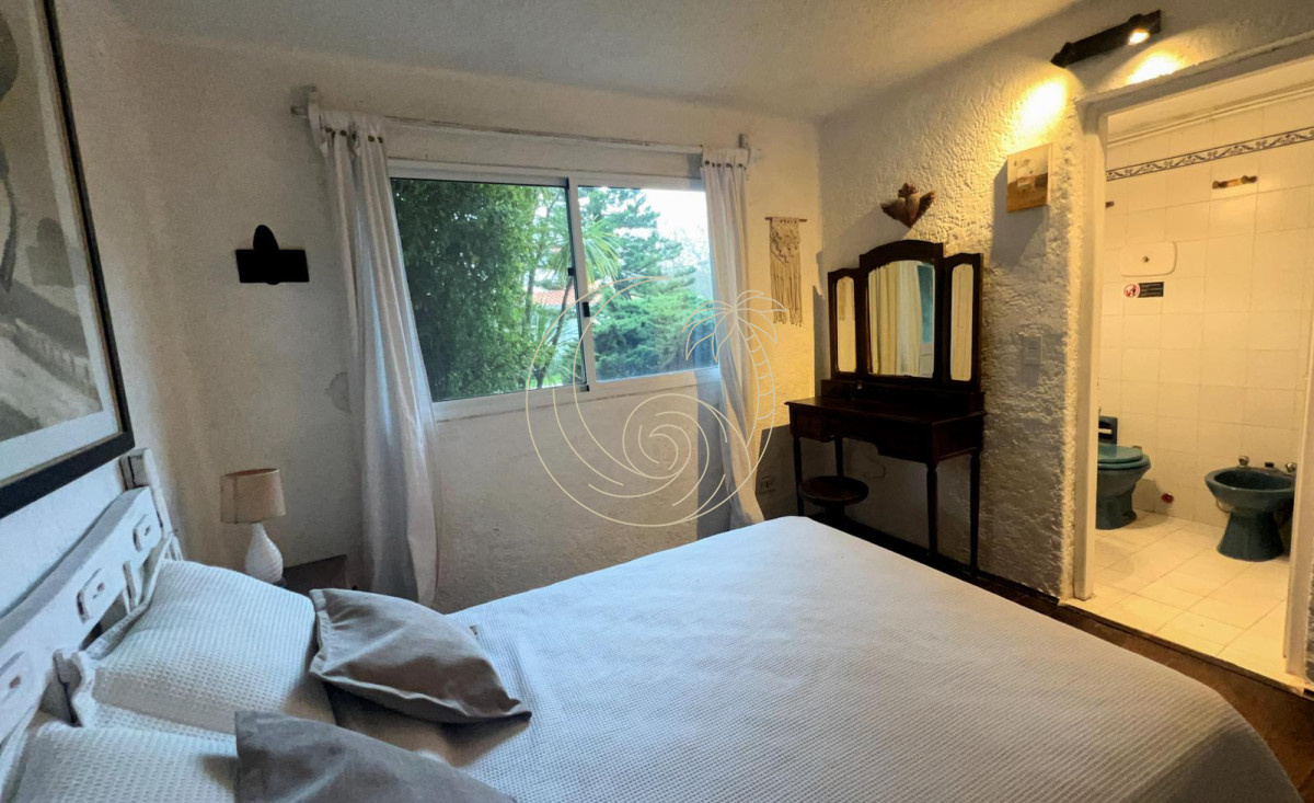 Casa ID.21092450 - CASA EN VENTA DE 5 DORM EN LA BARRA A 250 MTS DEL MAR