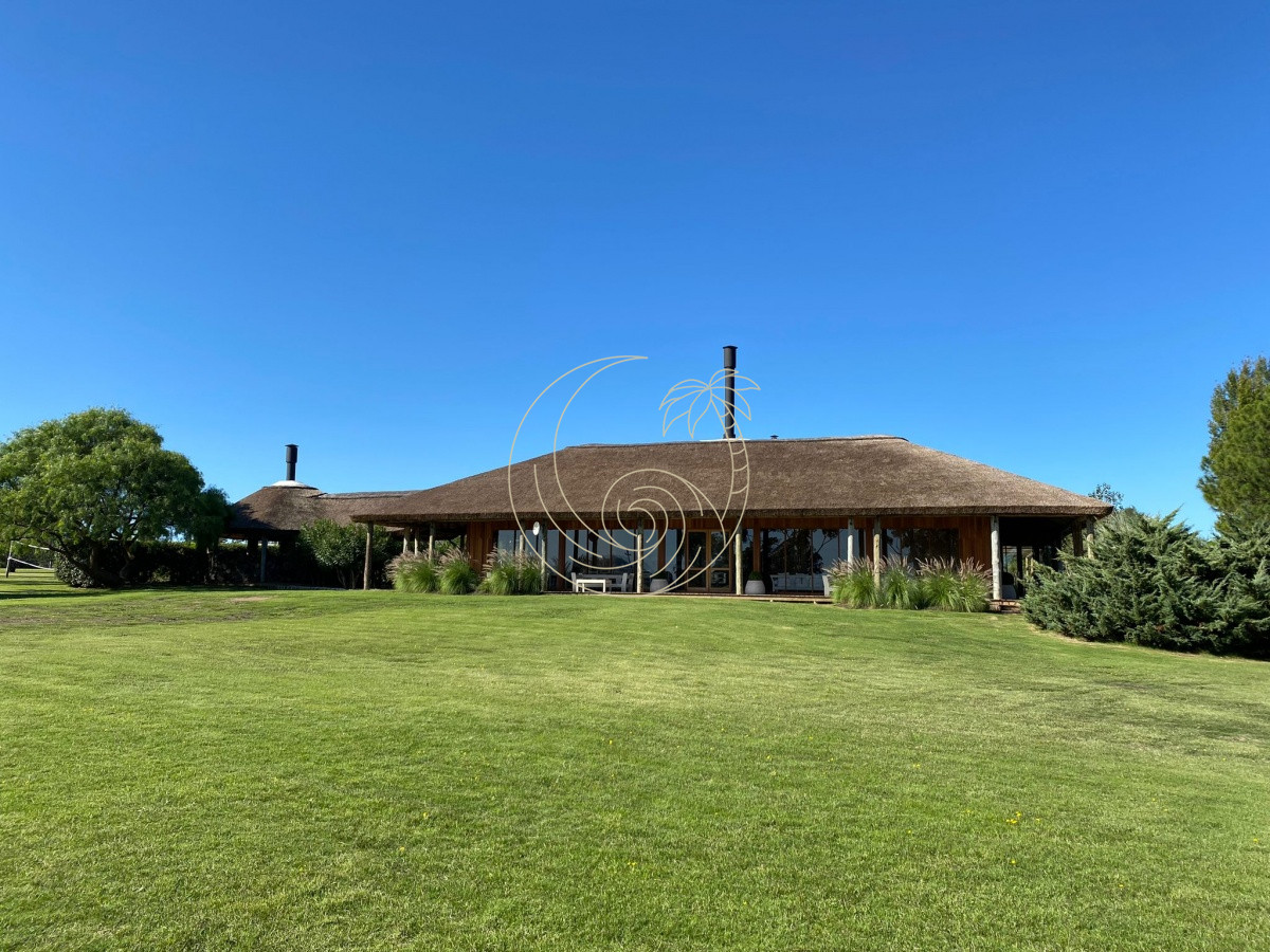 Terreno ID.21092357 - Terreno en Venta en Barrio Privado El Quijote, La Barra
