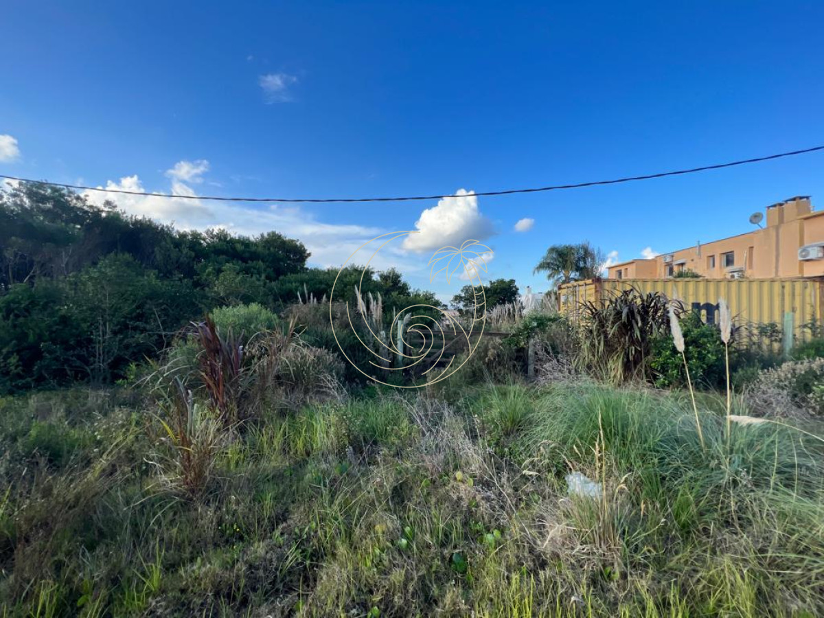 Terreno ID.21092451 - TERRENO EN ALTOS DE PUNTA PIEDRAS CON VISTA AL MAR EN  MANANTIALES