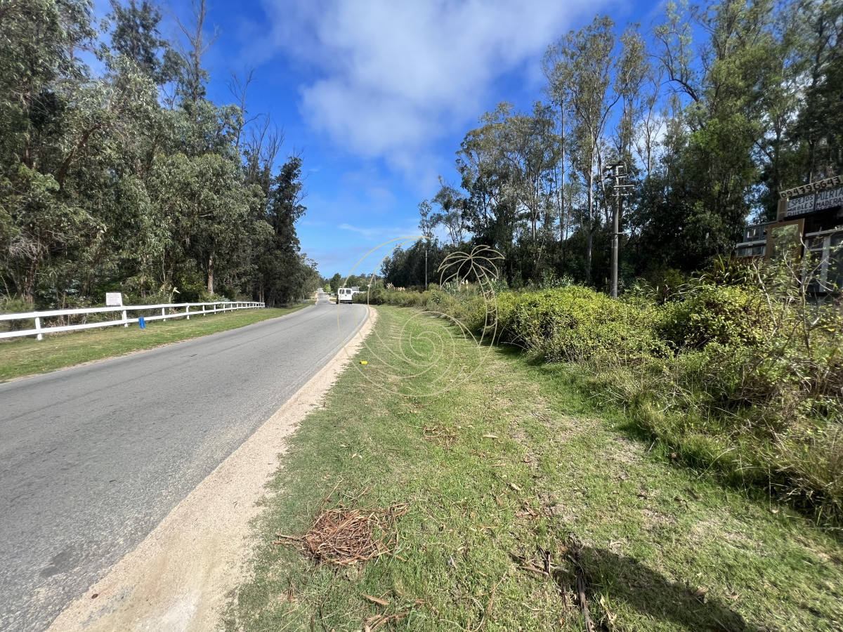 Terreno ID.21092255 - 8 Terrenos de 500 m2 aprox en El Tesoro - La Barra