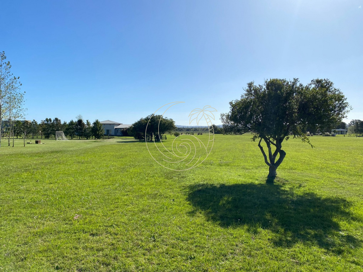 Terreno ID.21092357 - Terreno en Venta en Barrio Privado El Quijote, La Barra
