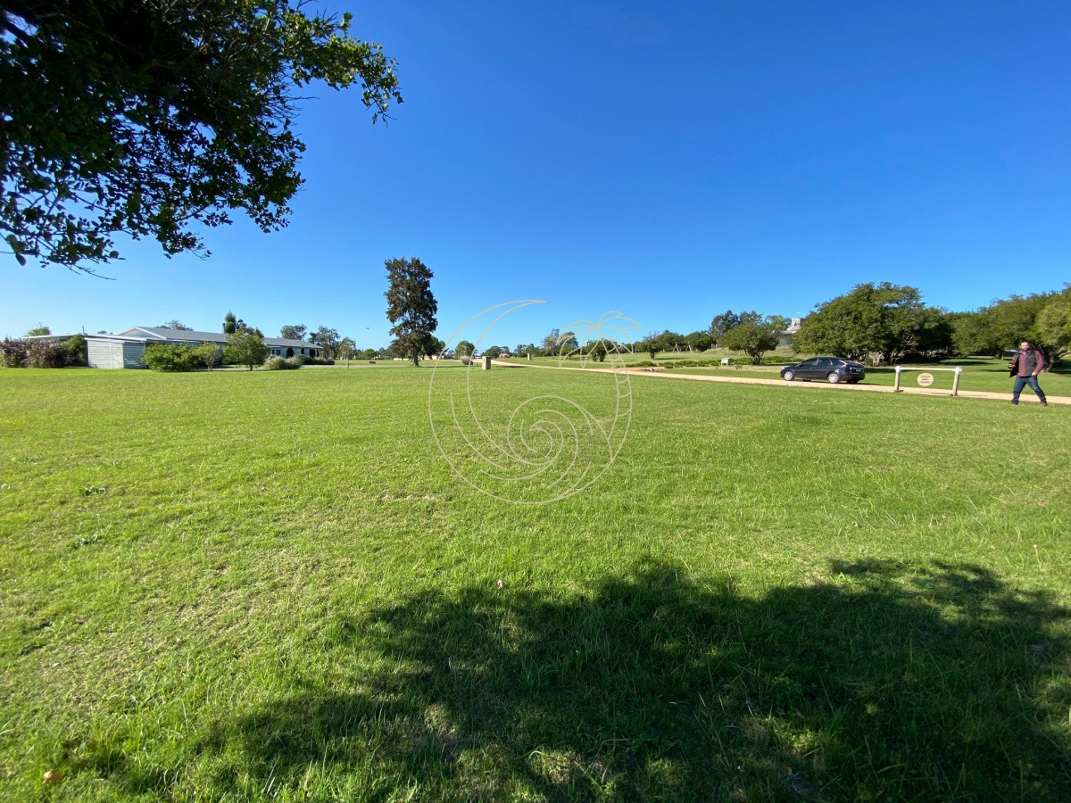 Terreno ID.21092357 - Terreno en Venta en Barrio Privado El Quijote, La Barra