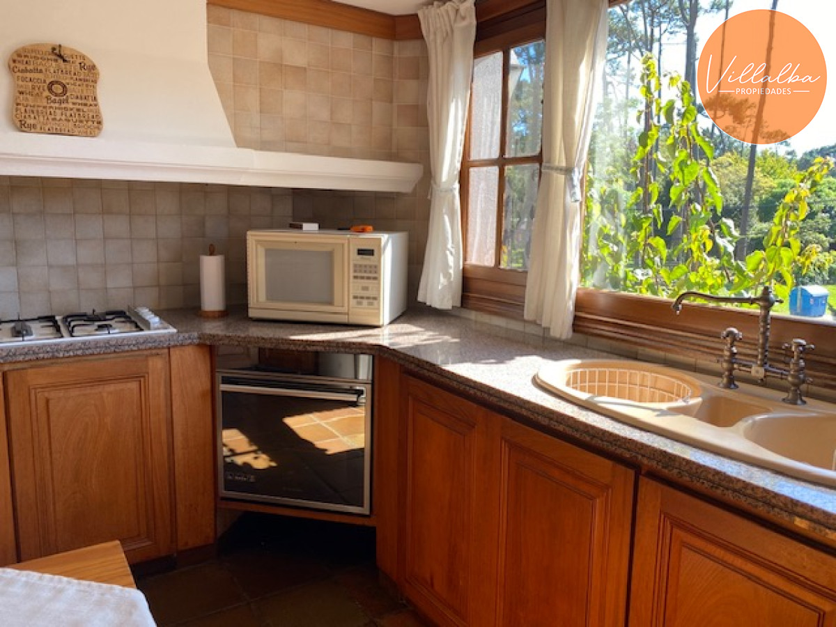 Apartamento ID.3026 - Oportunidad en San Rafael. Espectacular casa en venta