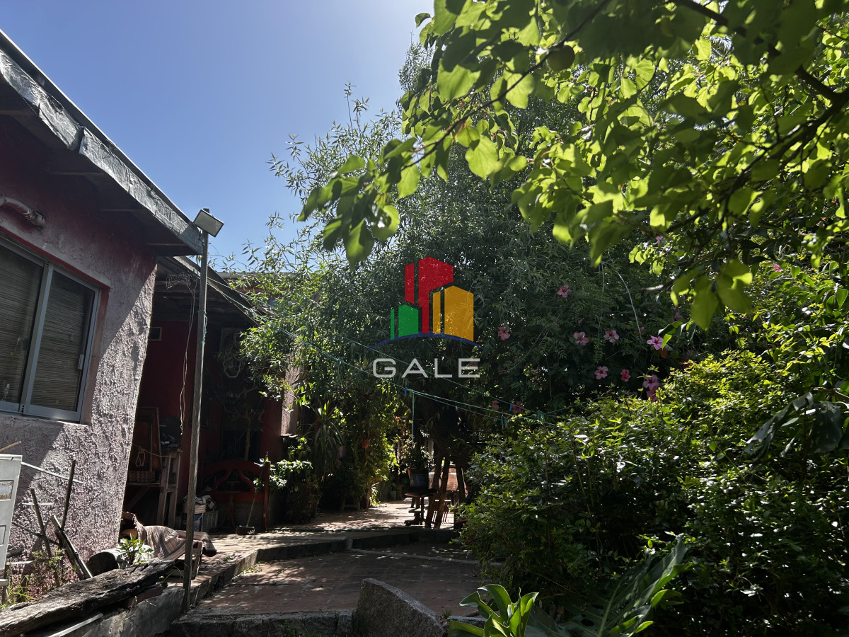 Casa ID.4510 - Ideal para comercio o vivienda