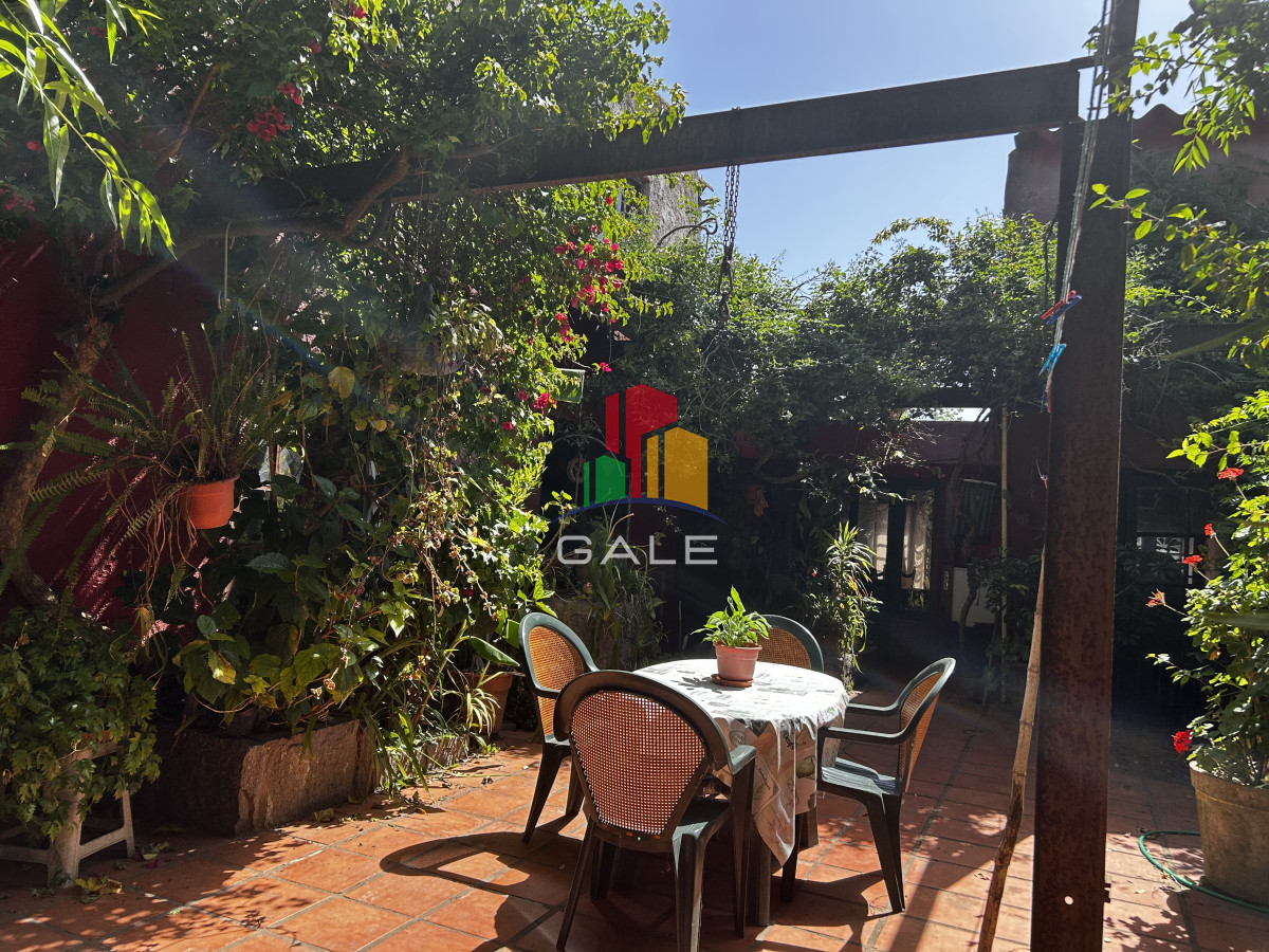 Casa ID.4510 - Ideal para comercio o vivienda