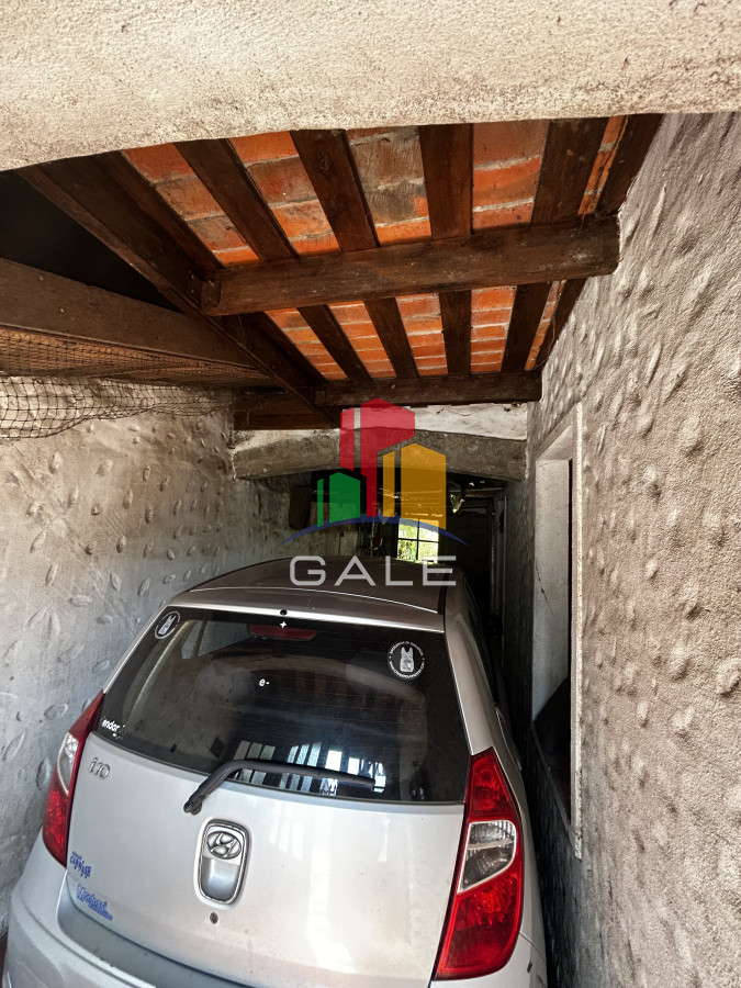 Casa ID.4510 - Ideal para comercio o vivienda