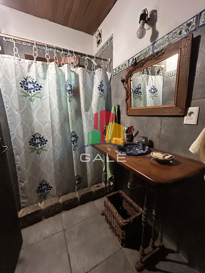 Casa ID.4510 - Ideal para comercio o vivienda