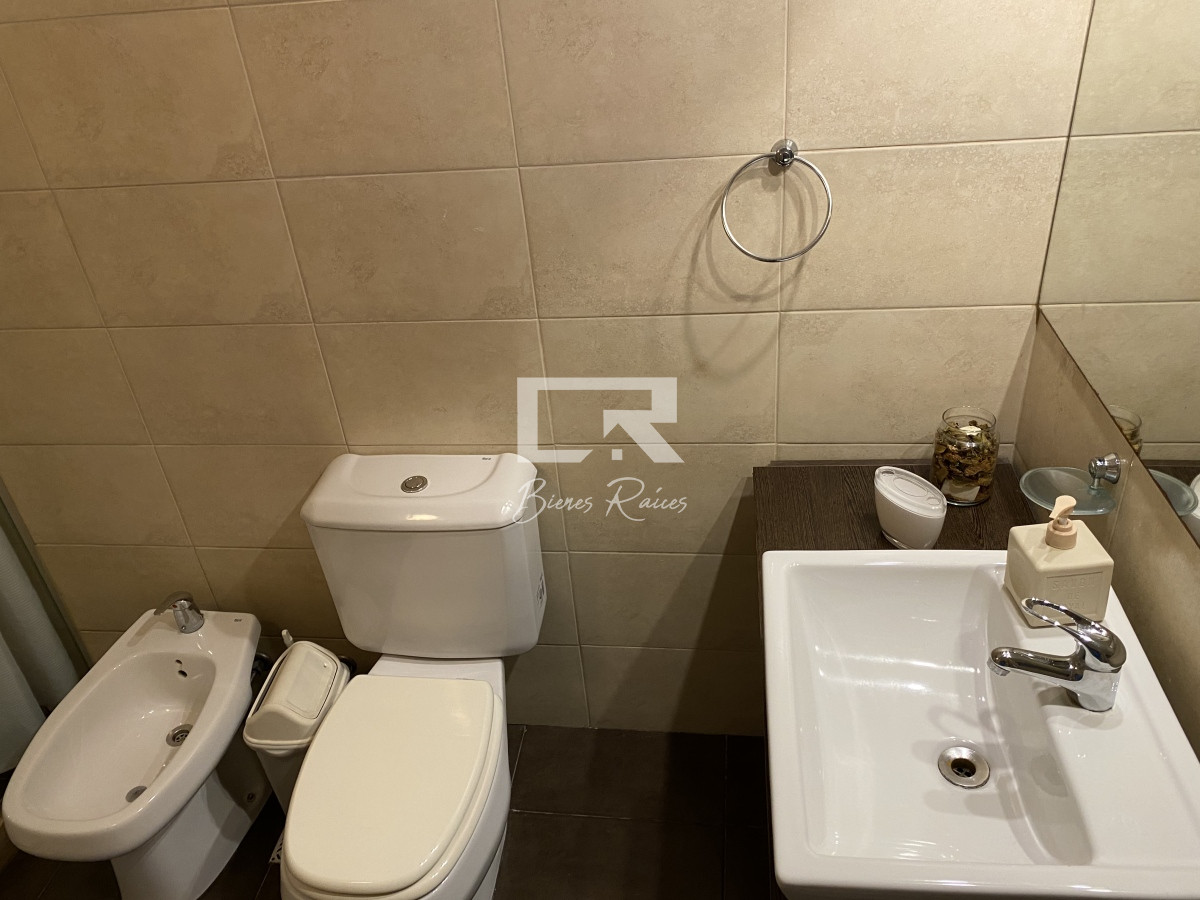 Apartamento ID.489 - Hermoso apartamento estilo casita a una cuadra del mar.
