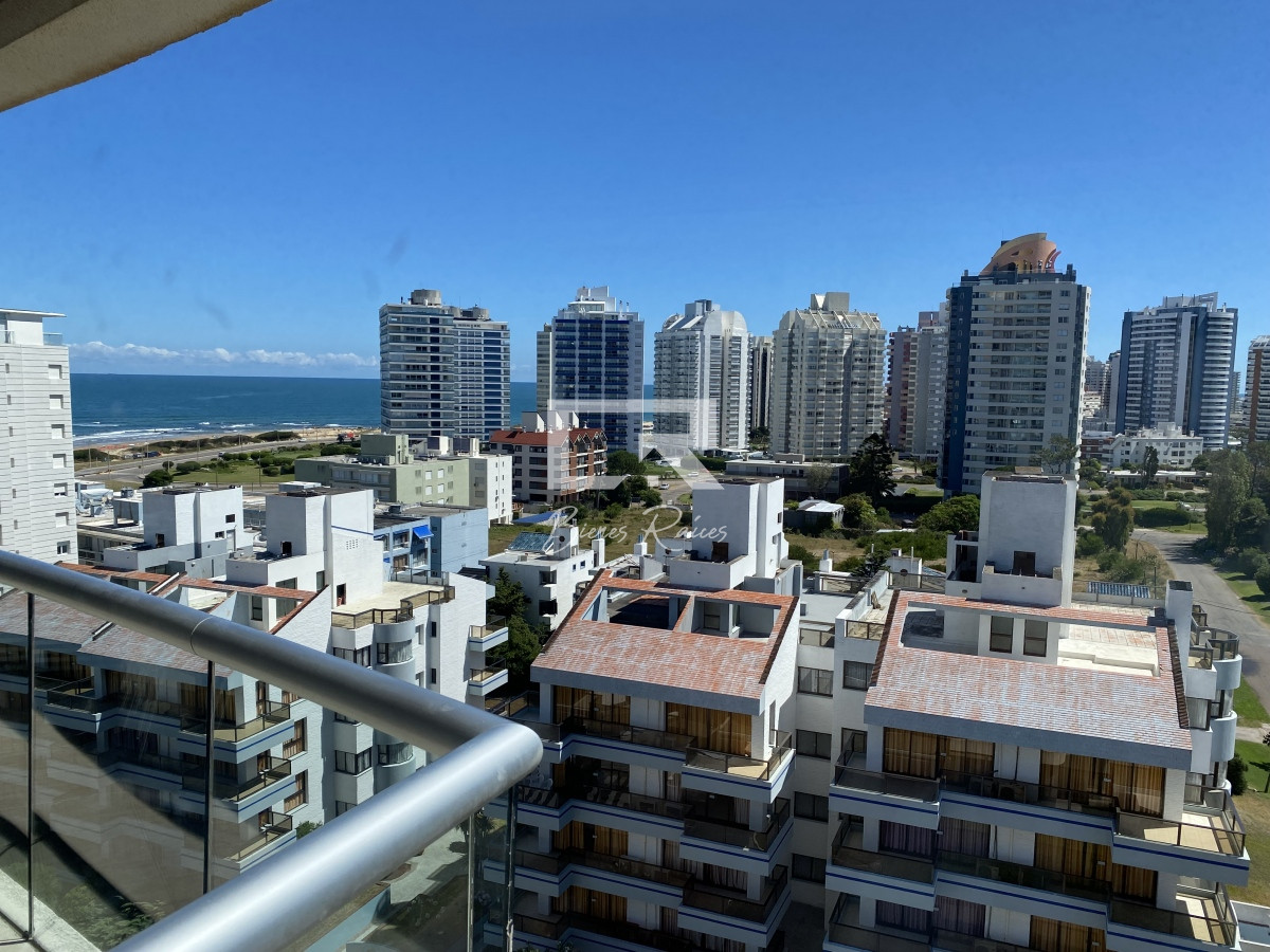 Apartamento ID.465 - A media cuadra del mar