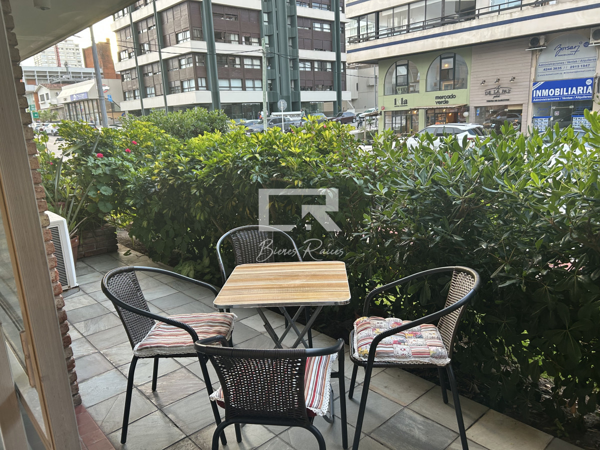 Apartamento ID.489 - Hermoso apartamento estilo casita a una cuadra del mar.