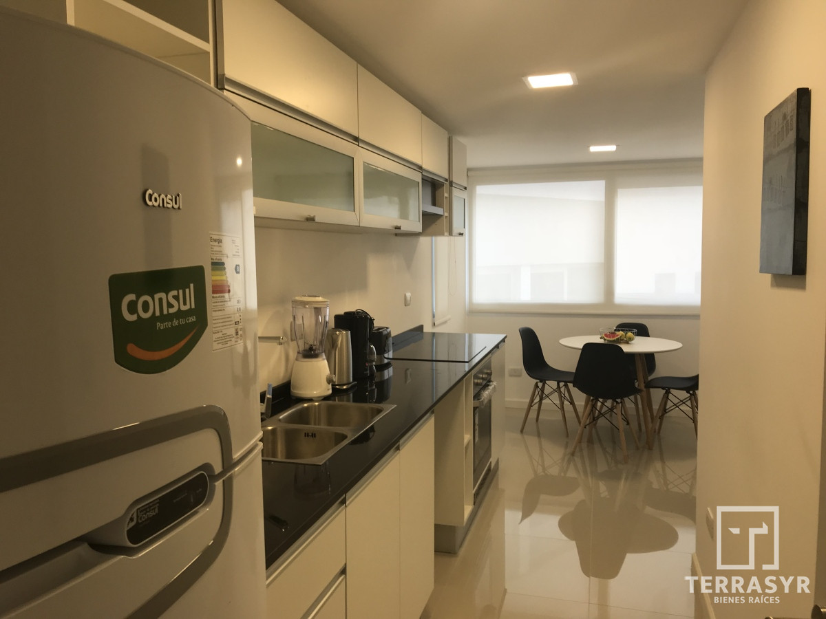 Apartamento ID.1363 - Apartamento tipo casita con parrillero propio