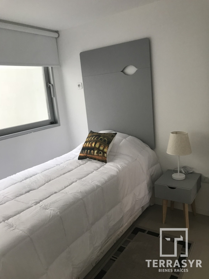 Apartamento ID.1363 - Apartamento tipo casita con parrillero propio