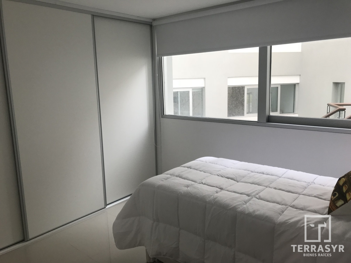 Apartamento ID.1363 - Apartamento tipo casita con parrillero propio