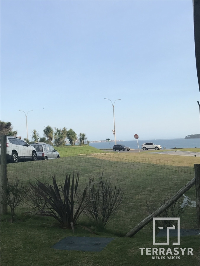Apartamento ID.1363 - Apartamento tipo casita con parrillero propio