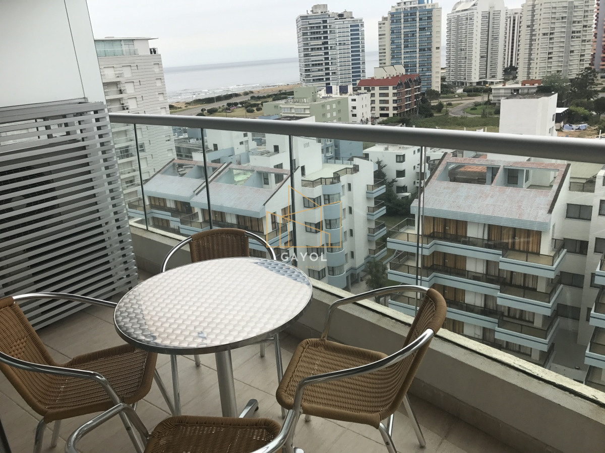 Apartamento ID.1172 - A media cuadra del mar