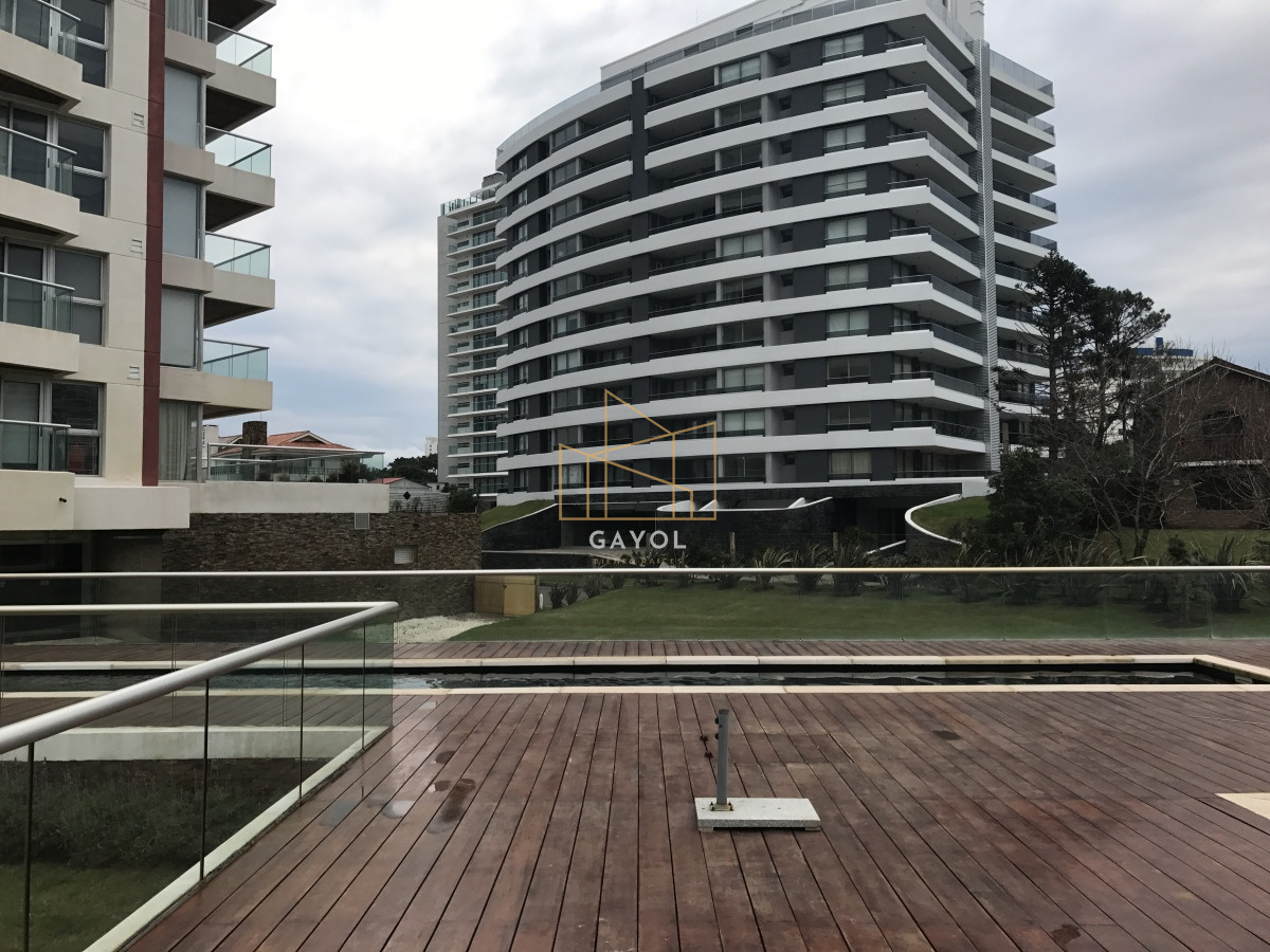 Apartamento ID.1172 - A media cuadra del mar