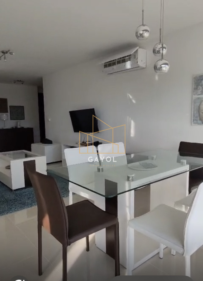 Apartamento ID.1172 - A media cuadra del mar
