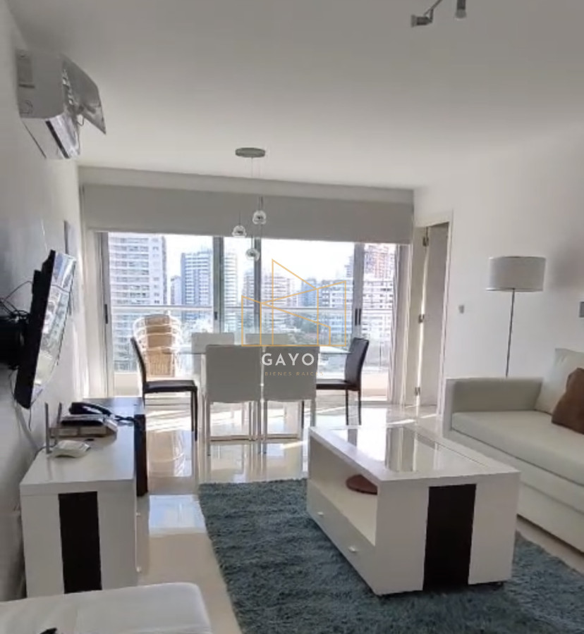Apartamento ID.1172 - A media cuadra del mar