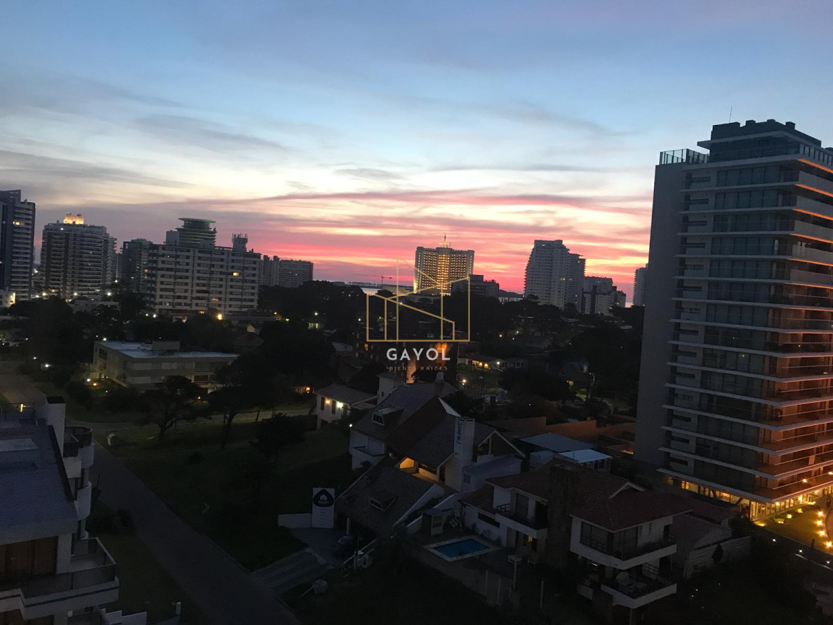 Apartamento ID.1172 - A media cuadra del mar