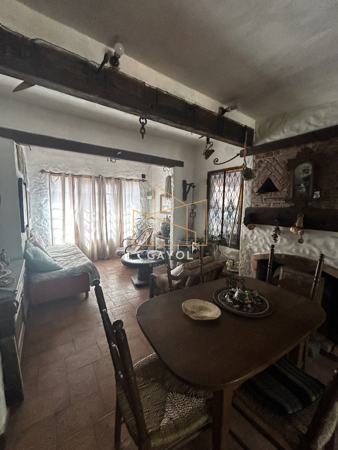 Casa ID.1171 - Ideal para comercio o vivienda