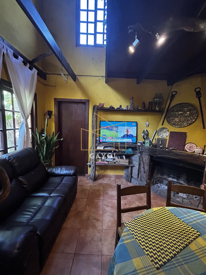 Casa ID.1171 - Ideal para comercio o vivienda