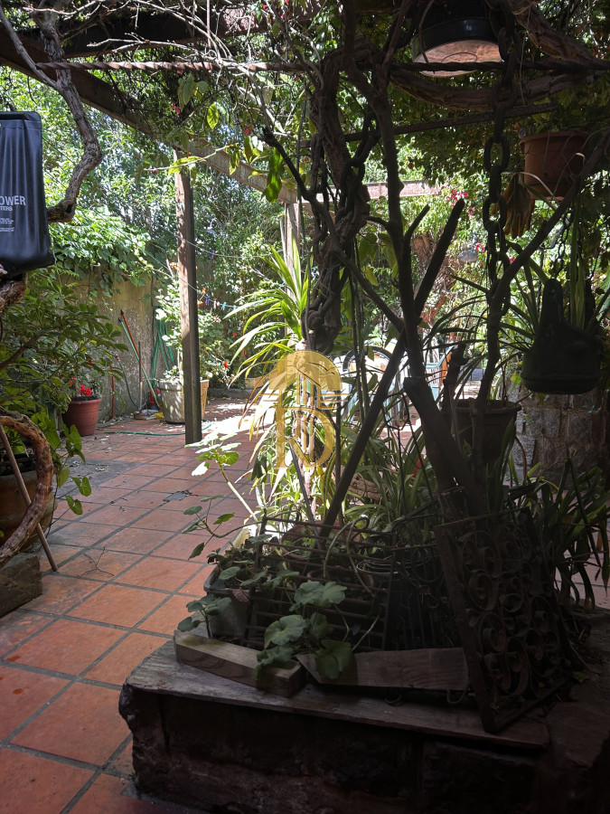 Ideal para comercio o vivienda -id-439-25