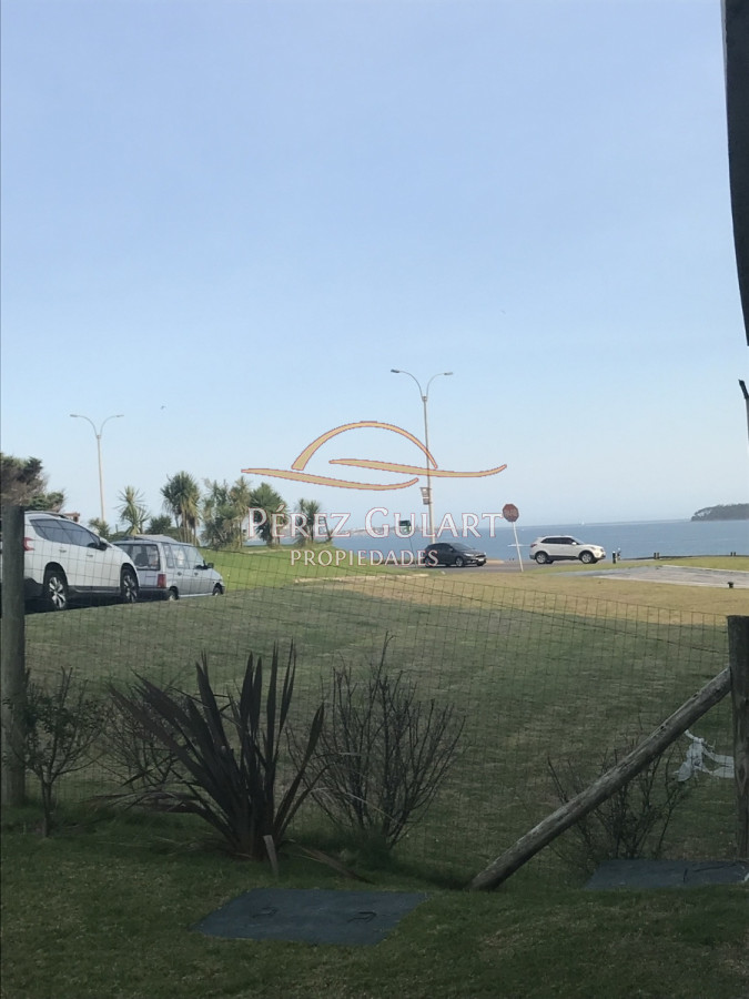 Apartamento ID.295 - Apartamento tipo casita con parrillero propio