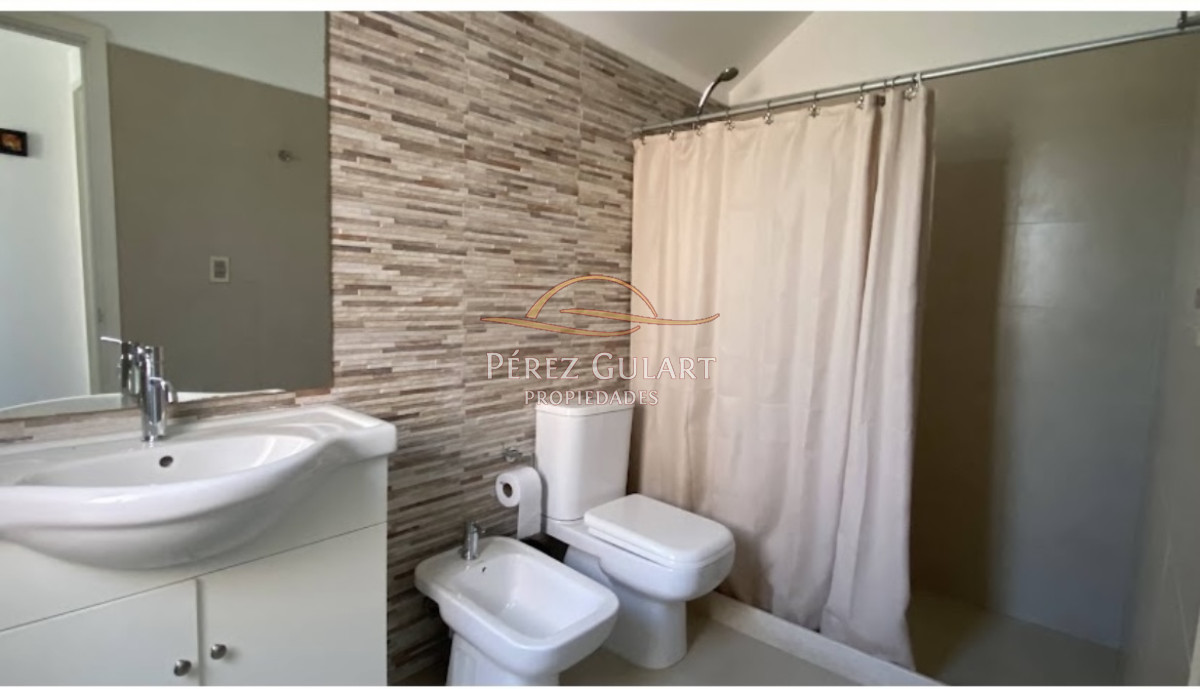 Casa ID.252 - Casa en Punta del Este, Cantegril