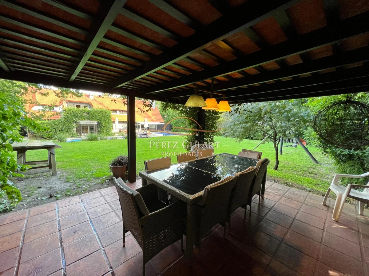 Casa ID.215 - Casa en Punta del Este, Lugano