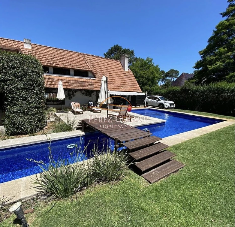 Casa ID.215 - Casa en Punta del Este, Lugano