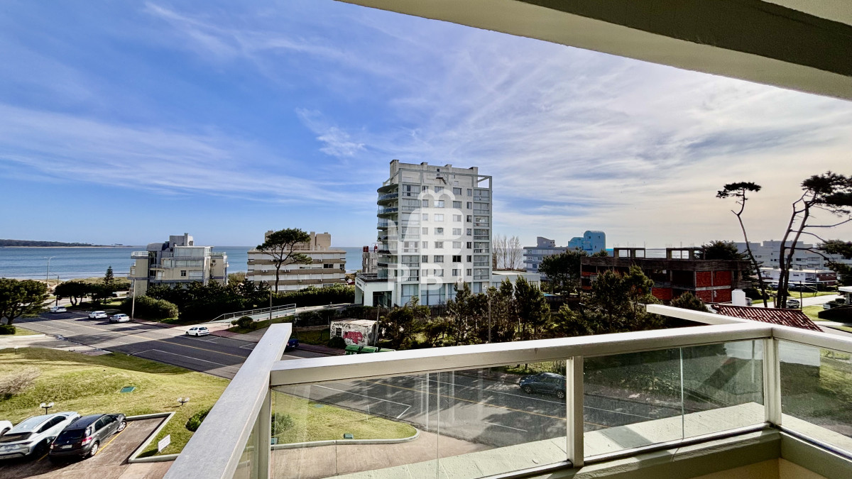 RGVwYXJ0YW1lbnRvIGVuIG1hbnNhLCAyIGRvcm1pdG9yaW9zIC0gRlJBR0FUQSAtIFJlZiA6IFBCSTE1Mzc5