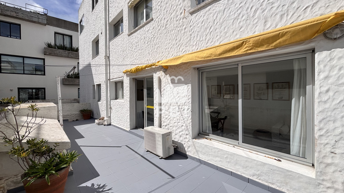 RGVwYXJ0YW1lbnRvIGRlIDMgZG9ybWl0b3Jpb3MgZW4gdmVudGEgeSBhbHF1aWxlciB0ZW1wb3JhbCAgLSBDQVNURUxMT04gLSBSZWYgOiBQQkkxNTQ2Nw==