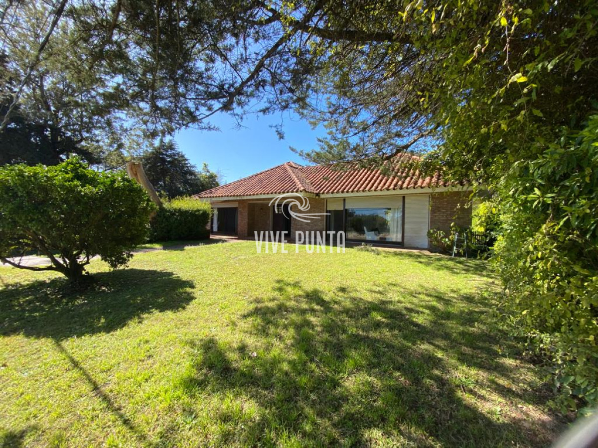 Casa ID.839 - Casa en zona Marly para alquiler Enero y Febrero