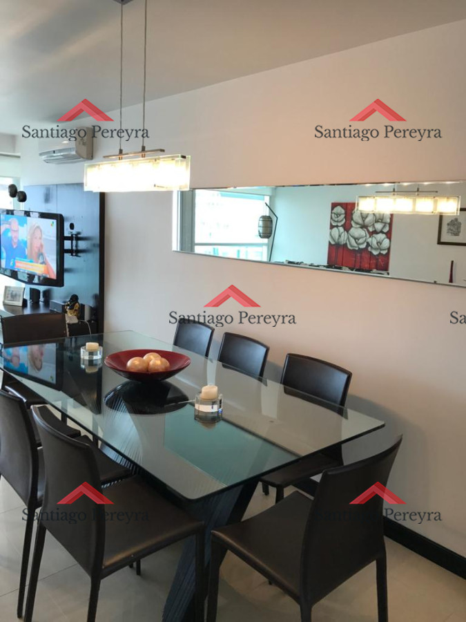 Apartamento ID.8657 - Muy buena vista, con excelente terraza con vsita al mar