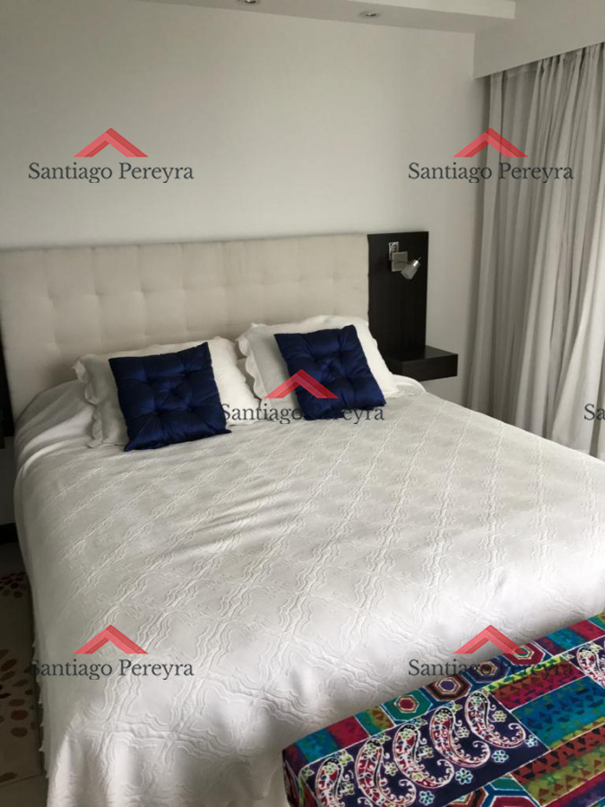 Apartamento ID.8657 - Muy buena vista, con excelente terraza con vsita al mar