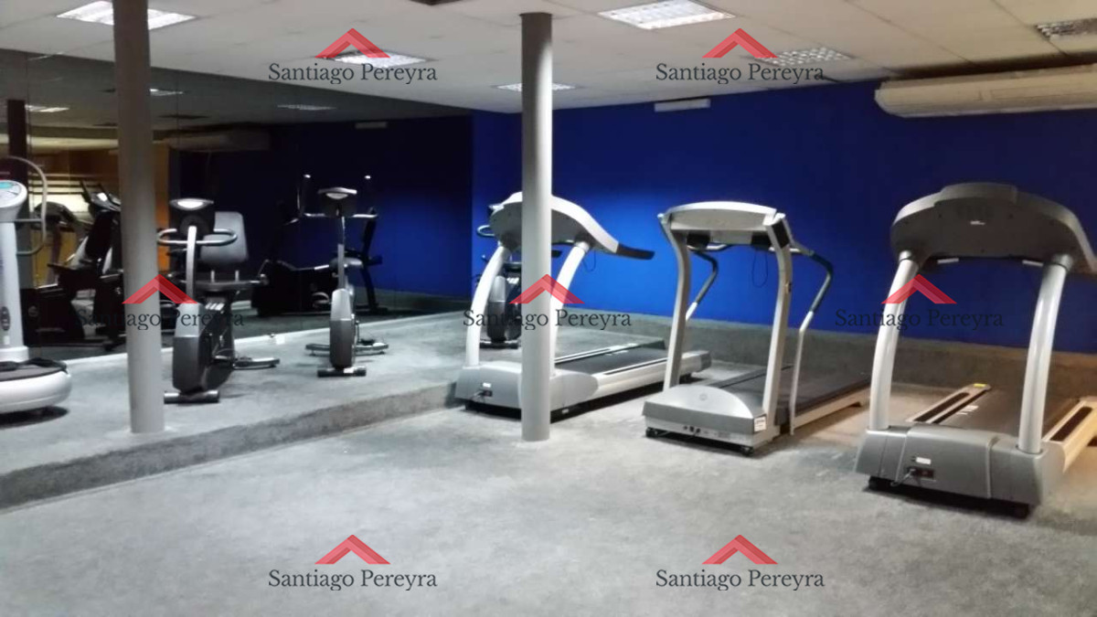 Apartamento ID.5466 - Apartamento en primera línea sobre Playa Mansa.