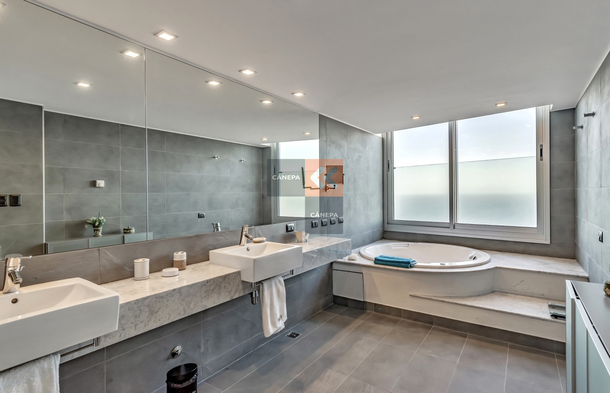 Brava - GoPunta - Portal Inmobiliario de Punta del Este - Maldonado