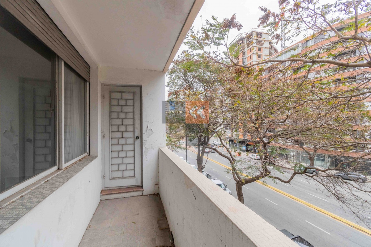 Centro Montevideo - GoPunta - Portal Inmobiliario de Punta del Este - Maldonado