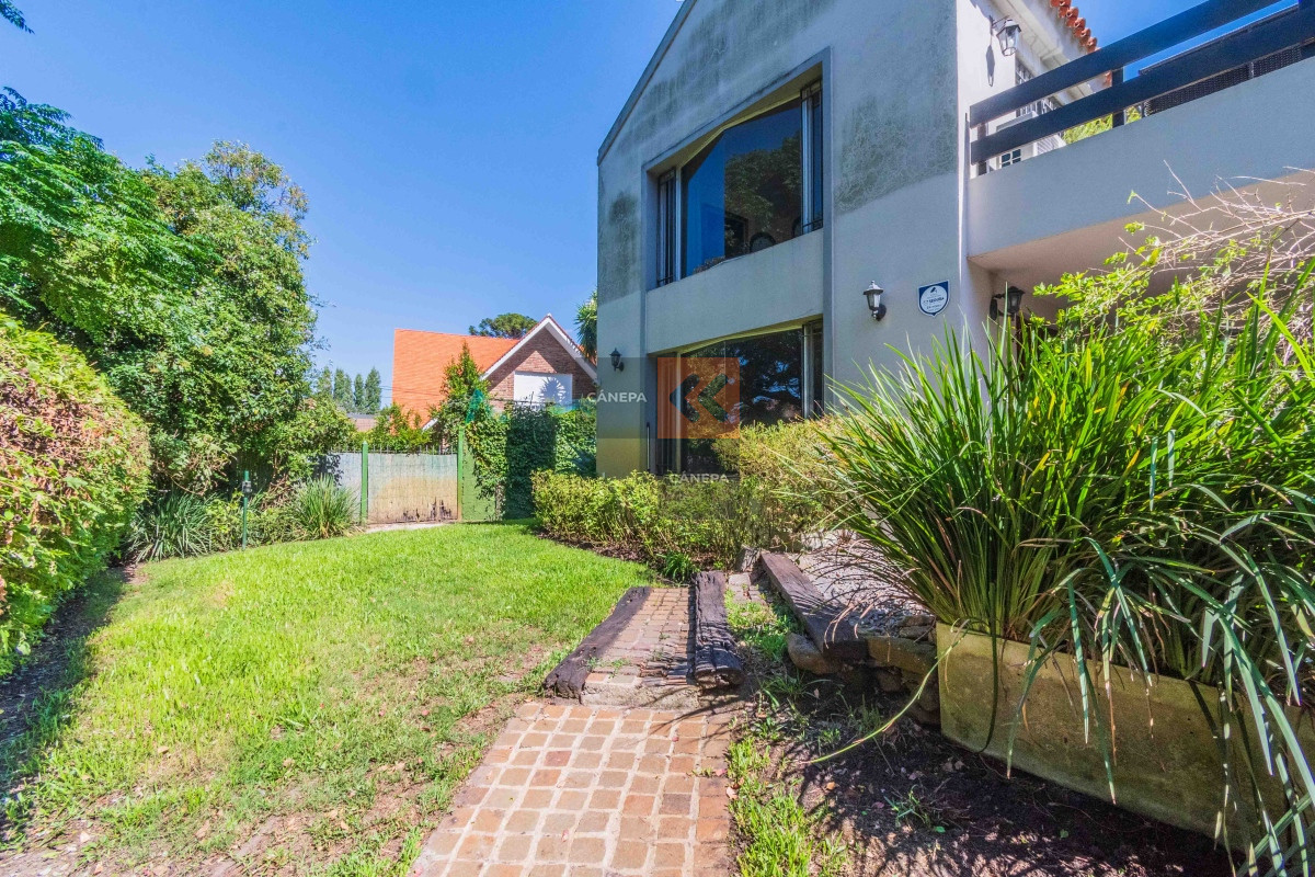 Carrasco - GoPunta - Portal Inmobiliario de Punta del Este - Maldonado