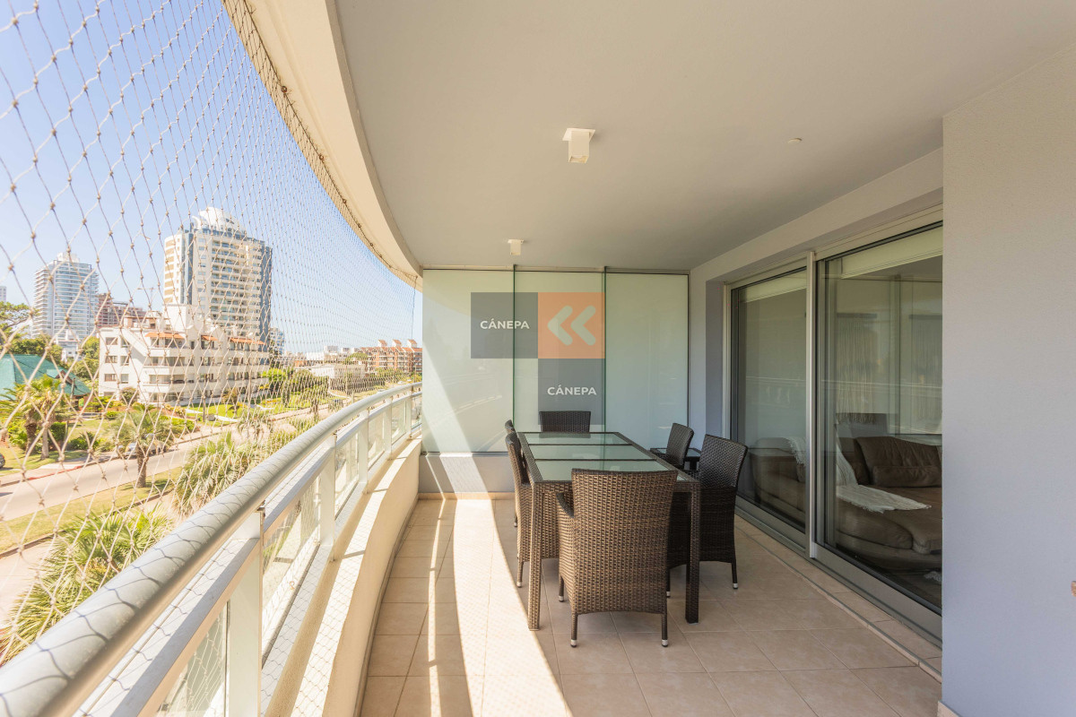 Brava - GoPunta - Portal Inmobiliario de Punta del Este - Maldonado
