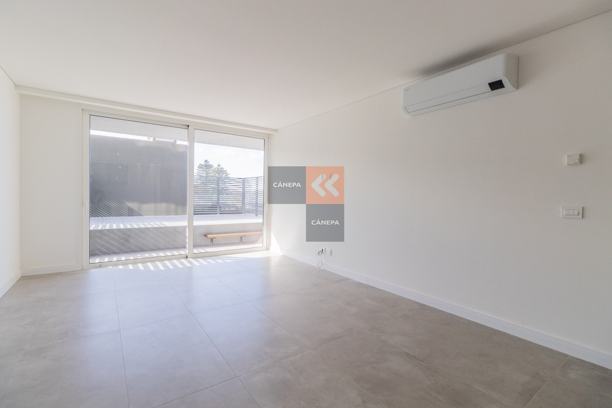 Carrasco - GoPunta - Portal Inmobiliario de Punta del Este - Maldonado