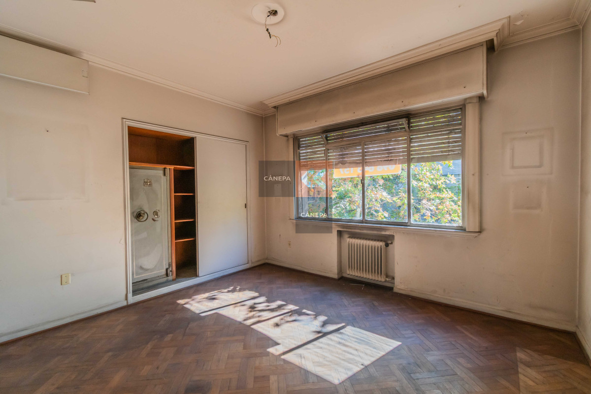Centro Montevideo - GoPunta - Portal Inmobiliario de Punta del Este - Maldonado