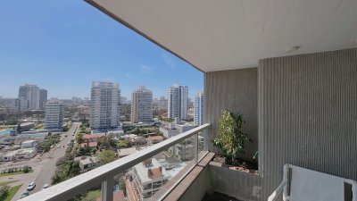 Departamento en zona Brava, pero con la orientación ideal para vivir todo el año 