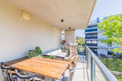 Venta apartamento de 3 dormitorios en Barrio Parques