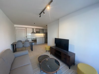 Apartamento en Tres Cruces - Montevideo