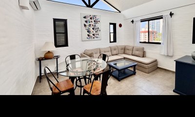 Departamento a pasos del mar con Parrillero propio