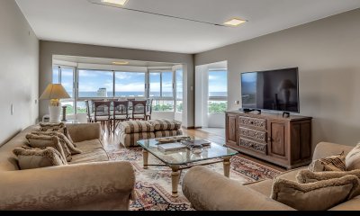 Departamento en venta de 3 dormitorios