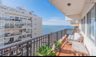 Venta apartamento de 4 dormitorios en Punta Carretas